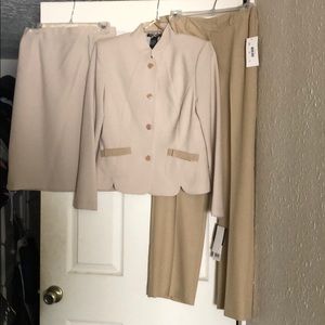 4 Piece Suit, Size 8, Taupe.